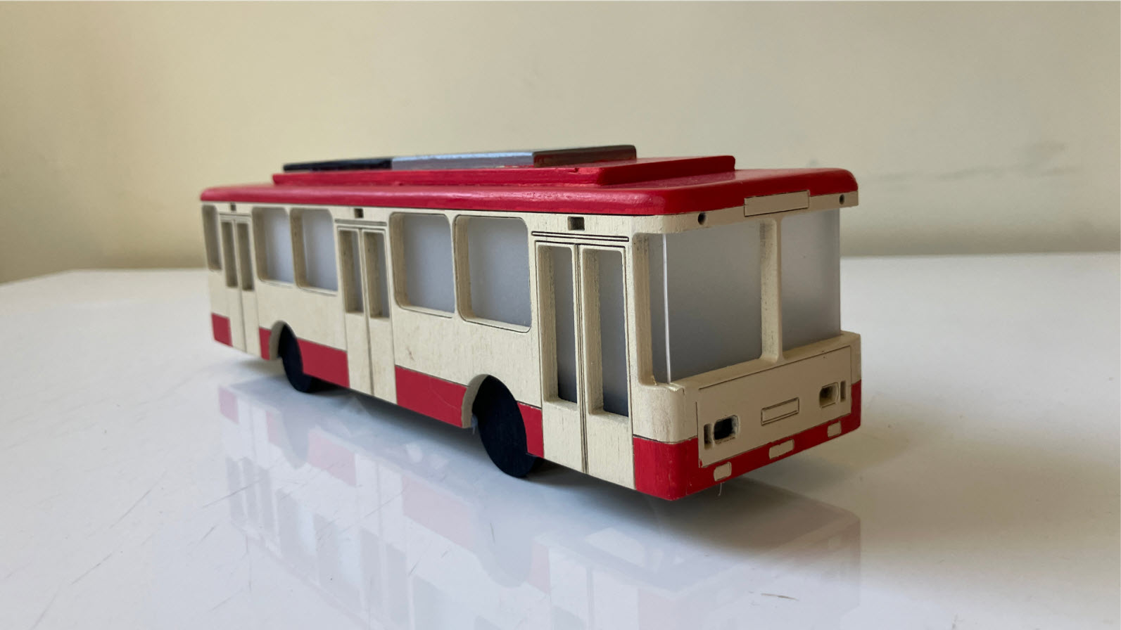 Trolleybus | Hutkasmachna